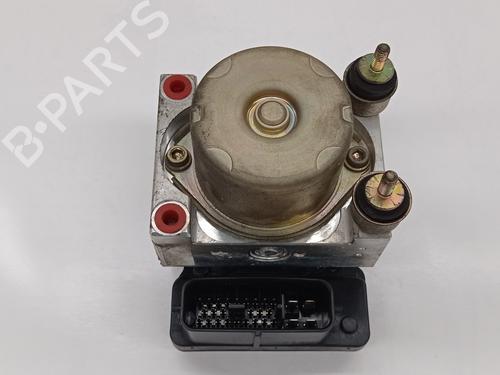 Used ABS pump SUZUKI GRAND VITARA I (FT, HT) 2.0 HDI 110 16V 4x4 (SQ420D, TD83V) (109 hp) 18884378