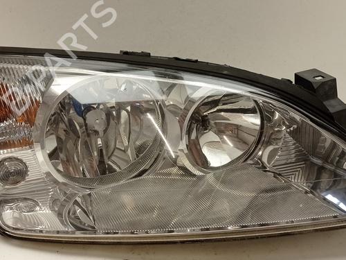 Used Right headlight FORD MONDEO III (B5Y) [2000-2007]  19019651