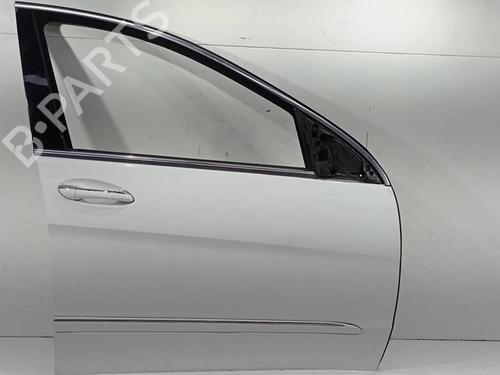 Used Right front door Right front door MERCEDES-BENZ R-CLASS (W251, V251) R 350 CDI 4-matic (251.022, 251.122) (224 hp) 40036923 40036923