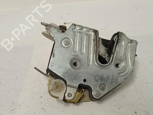 Cerradura puerta delantera derecha MERCEDES-BENZ C-CLASS (W202) C 250 D (202.125) (113 hp) 9048981