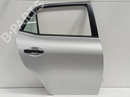 Used Right rear door TOYOTA AURIS (_E15_) [2006-2012]  28117172