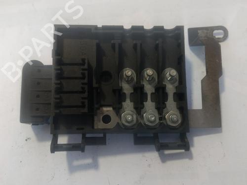 Used Fuse box VW POLO (6N2) [1999-2001]  8267054