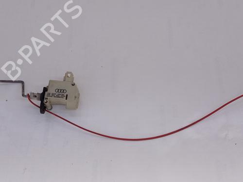 Used Electronic module AUDI A4 B7 (8EC) 2.0 TDI 16V (140 hp) 29159613