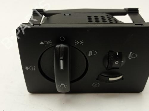 Used Headlight switch FORD KUGA I [2008-2012]  30537277