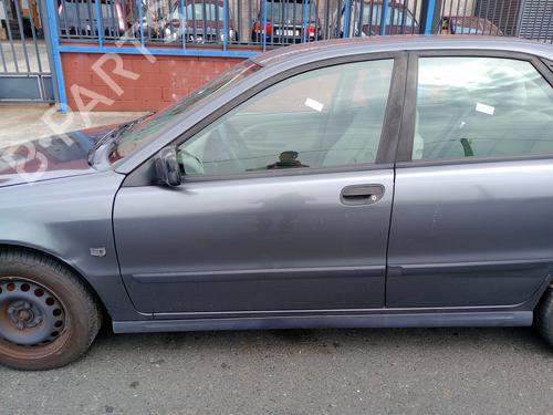 Used Left front door VOLVO S40 I (644) 1.9 DI (115 hp) 17870616