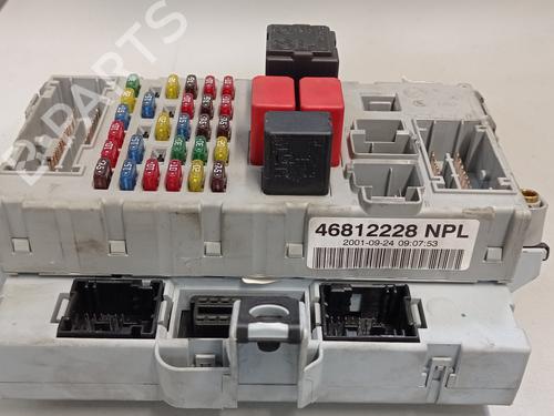 Zekeringkast FIAT DOBLO MPV (119_, 223_) 1.9 JTD (223AXE1A) (100 hp) 7834270