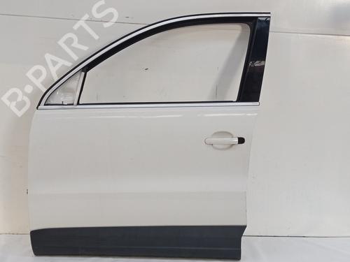 Used Left front door VW TIGUAN (5N_) 2.0 TDI (140 hp) 29395203
