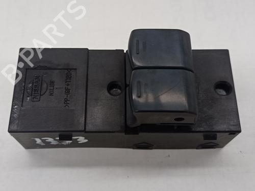 Used Left front window switch NISSAN MICRA III (K12) 1.2 16V (80 hp) 31014902
