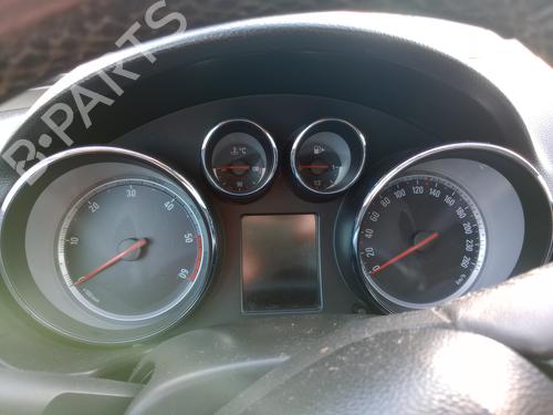 Used Instrument cluster OPEL INSIGNIA A (G09) 2.0 CDTI (68) (131 hp) 16699124