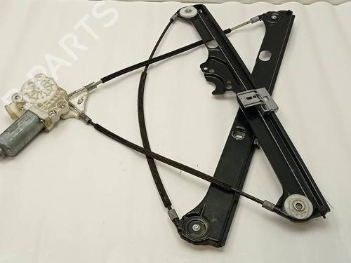 front-right-window-mechanism-mercedes-benz-vaneo-414-2002-2003-2004-2005-34582670 main image
