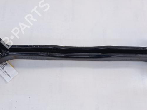 Højre bagtil bærearm BMW 3 Coupe (E92) 320 d xDrive (184 hp) 31188234