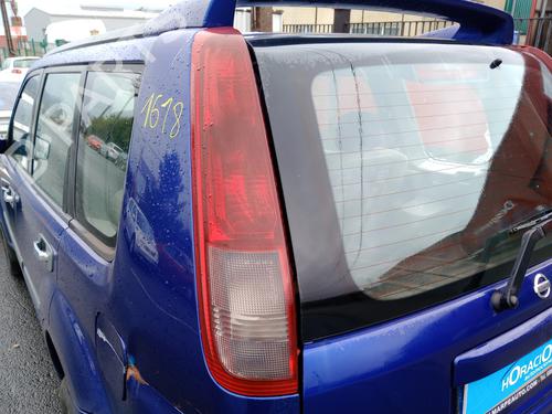 Used Left taillight NISSAN X-TRAIL I (T30) 2.2 DCi FWD (114 hp) 18267677