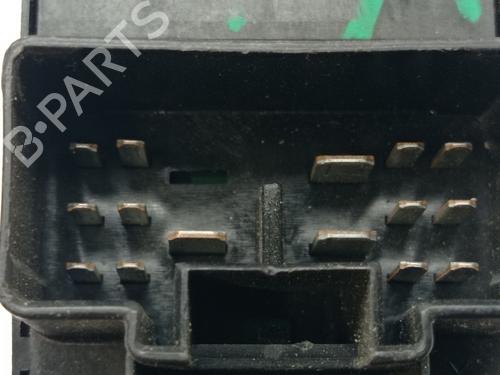 Left front window switch VOLVO V40 Estate (645) | BP30134351I27