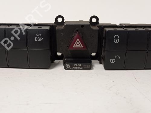 Used Warning switch MERCEDES-BENZ C-CLASS Coupe (CL203) C 220 CDI (203.708) (150 hp) 7094027