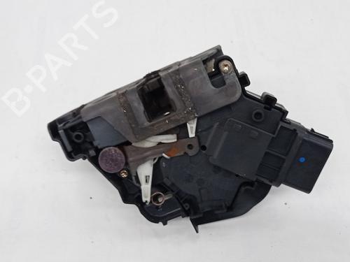 Højre fortil lås FORD FOCUS II (DA_, HCP, DP) [2004-2013]  10637423