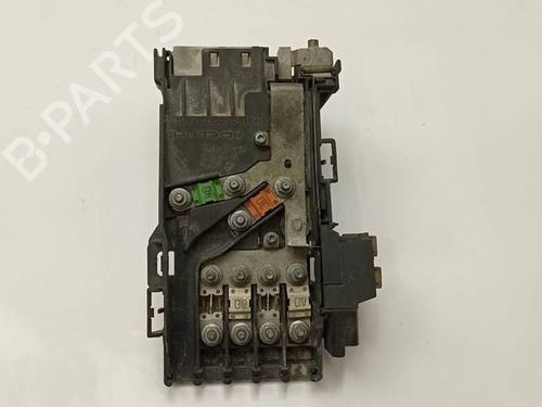 Used Fuse box Fuse box PEUGEOT 5008 (0U_, 0E_) [2009-2017] 39718650 39718650