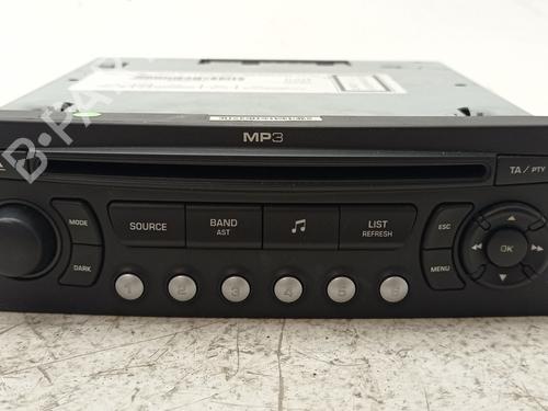 Used Radio CITROËN C5 III (RD_) 2.0 HDi 140 (RDRHF8, RDRHFA, RDRHA8, RDRHAJ) (140 hp) 28093683