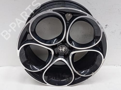 BP32073933C45 main image