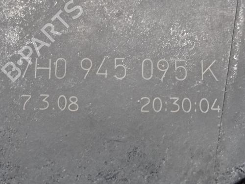 Left taillight VW TRANSPORTER T5 Van (7HA, 7HH, 7EA, 7EH) 2.5 TDI | BP31191270C34 