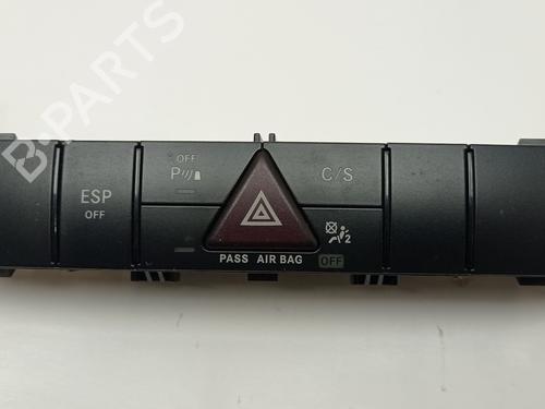 Used Warning switch MERCEDES-BENZ R-CLASS (W251, V251) R 350 CDI 4-matic (251.022, 251.122) (224 hp) 30545173