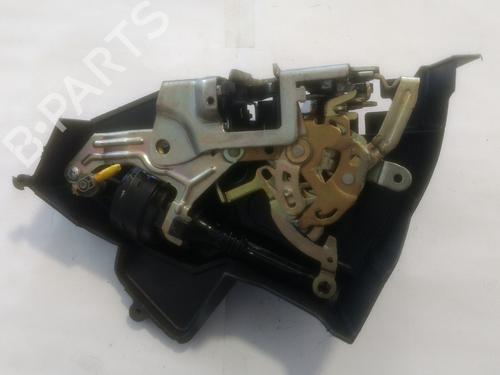 Rear left lock MERCEDES-BENZ E-CLASS (W210) E 320 CDI (210.026) | BP7843522C100 