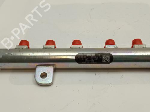 Used Injection rail OPEL ZAFIRA / ZAFIRA FAMILY B (A05) 1.9 CDTI (M75) (120 hp) 10631019