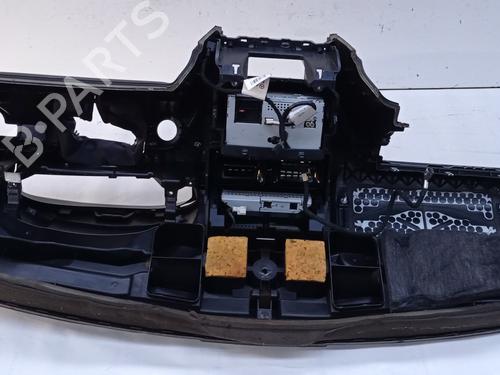 Dashboard MERCEDES-BENZ C-CLASS (W204) C 200 CDI (204.001) | BP31584933C46 