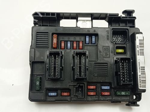 Used Fuse box CITROËN XSARA PICASSO (N68) [1999-2012]  30535462