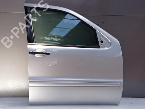 Used Right front door MERCEDES-BENZ M-CLASS (W163) ML 400 CDI (163.128) (250 hp) 9809884
