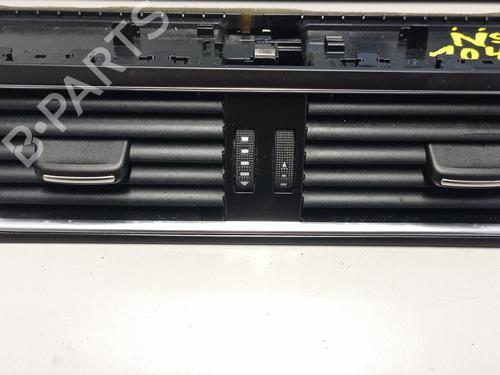 Used Air vent AUDI A4 B8 Avant (8K5) [2007-2017]  31062699