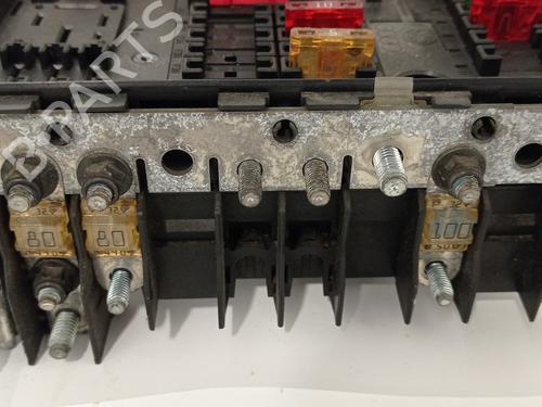 Fuse box VW TOURAN (1T1, 1T2) 2.0 TDI | BP9144020E1 