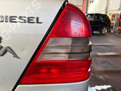 Used Right taillight MERCEDES-BENZ C-CLASS (W202) [1993-2000]  31805983