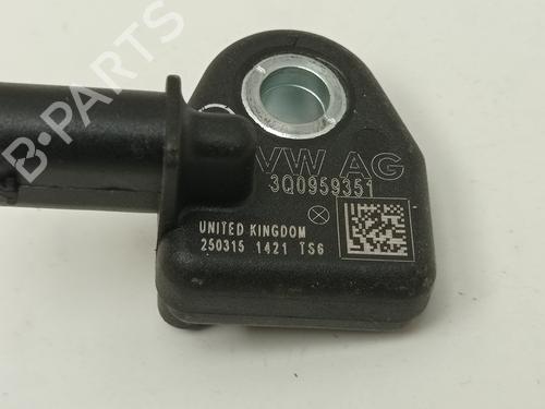 Used Electronic sensor VW PASSAT B8 (3G2, CB2) [2014-2025]  31020396