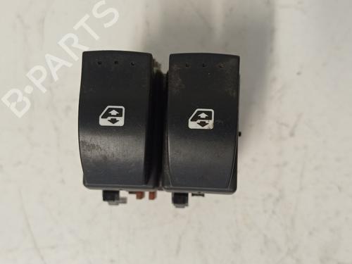 Used Left front window switch RENAULT LAGUNA II Grandtour (KG0/1_) 1.9 dCi (KG0G) (120 hp) 7837321