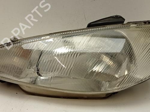 Venstre forlygte PEUGEOT 206 Hatchback (2A/C) 1.9 D (69 hp) 28729573