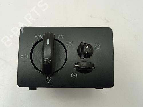 Commande de phare FORD KUGA I [2008-2012]  29304438