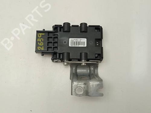 Used Electronic module Electronic module LEXUS IS I (_E1_) [1999-2005] 36670638 36670638