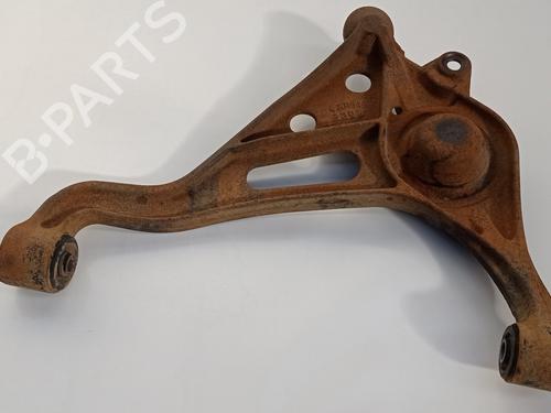 Used Right front suspension arm SUZUKI GRAND VITARA I (FT, HT) 2.0 HDI 110 16V 4x4 (SQ420D, TD83V) (109 hp) 23901587