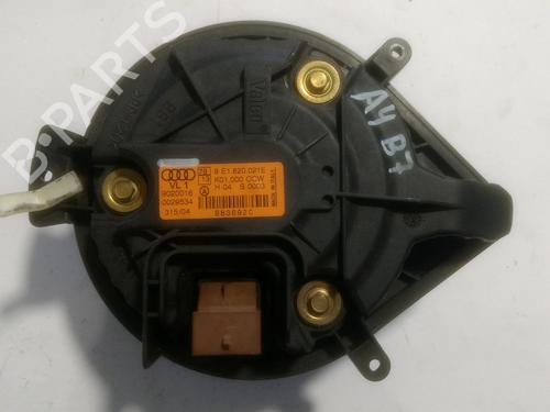 Used Heater blower motor AUDI A4 B7 (8EC) 2.0 TDI 16V (140 hp) 18199642