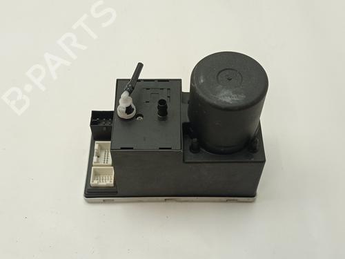 Used Comfort control module Comfort control module AUDI 80 B4 Avant (8C5) 2.0 E (115 hp) 34099268 34099268