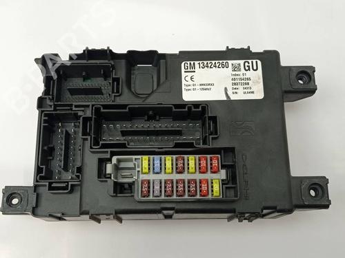 Used Fuse box Fuse box 38197222 38197222