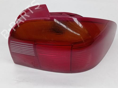 Used Right taillight FORD MONDEO I (GBP) [1993-1996]  18843307