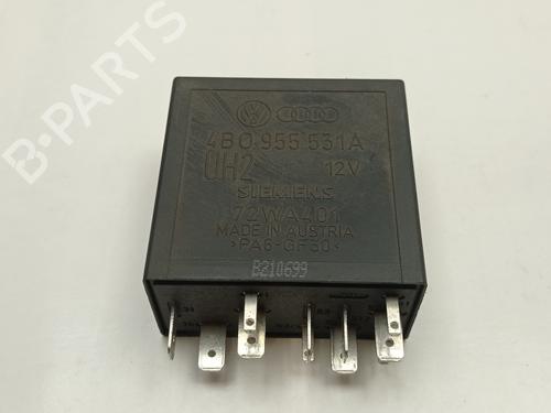 Used Electronic module SEAT TOLEDO I (1L2) 1.9 TDI (110 hp) 29303471