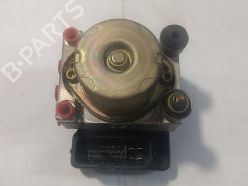 Used ABS pump SUZUKI GRAND VITARA I (FT, HT) 2.0 HDI 110 16V 4x4 (SQ420D, TD83V) (109 hp) 8305513