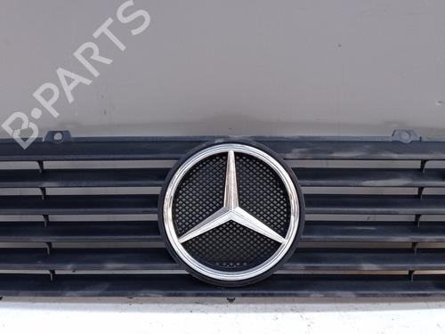 Grill/Gitter MERCEDES-BENZ SPRINTER 2-t Van (B901, B902) 210 D (901.461, 901.462, 902.461, 902.462) (102 hp) 8931370