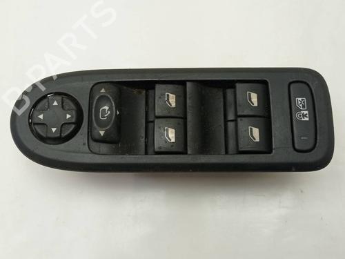 Used Left front window switch Left front window switch PEUGEOT 508 SW I (8E_) 2.0 HDi (140 hp) 35900374 35900374