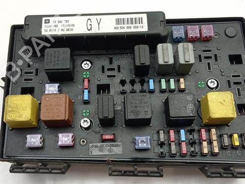 Used Fuse box OPEL ASTRA H (A04) 1.4 (L48) (90 hp) 24552880