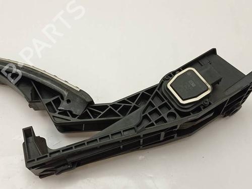 Used Pedal Pedal MERCEDES-BENZ R-CLASS (W251, V251) R 350 CDI 4-matic (251.022, 251.122) (224 hp) 39988931 39988931
