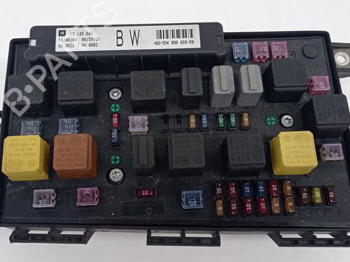 Used Fuse box OPEL ASTRA H (A04) [2004-2014]  30355650