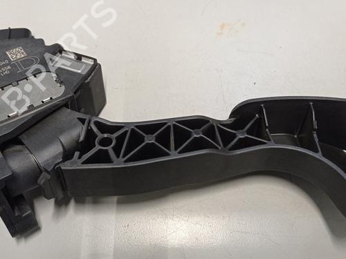 Used Pedal TOYOTA RAV 4 IV (_A4_) 2.2 D 4WD (ALA49) (150 hp) 28103212